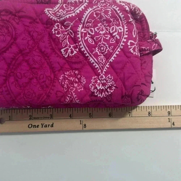 NWT Vera Bradley Stamped Paisley Zippered Medium Cosmetic Case - Picture 5 of 7